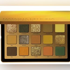 NIB Natasha Denona Yucca Eyeshadow Palette